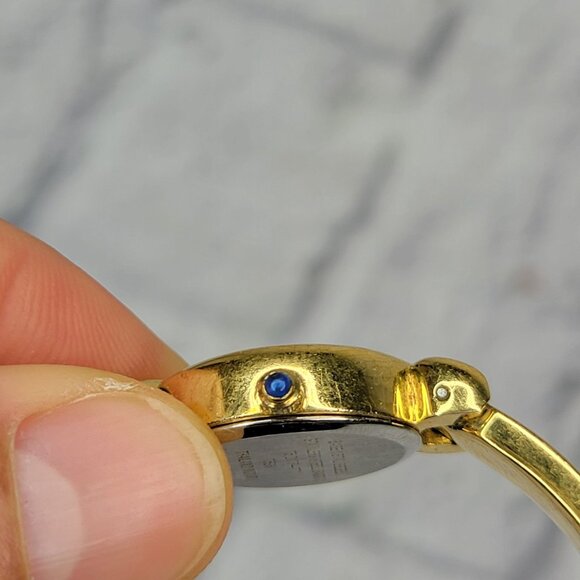 Vintage Armitron Diamond Now Ladies Watch Golden 75/2176-77 753H 16MM New Batter - Picture 4 of 8